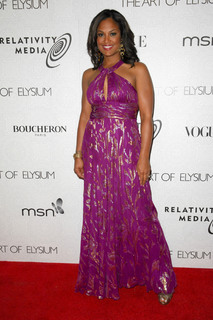 Laila Ali feet photo thumbnail