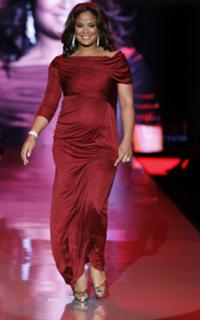 Laila Ali feet photo thumbnail