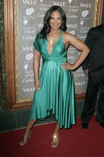 Laila Ali feet photo thumbnail