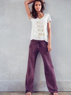 Lais Ribeiro feet photo thumbnail