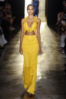 Lais Ribeiro feet photo thumbnail