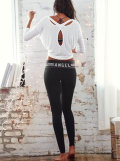 Lais Ribeiro feet photo thumbnail