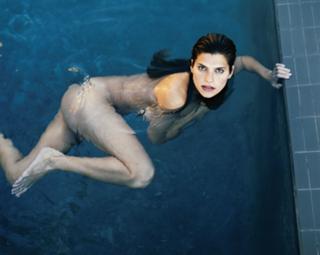 Lake Bell feet photo thumbnail