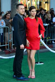 Lake Bell feet photo thumbnail