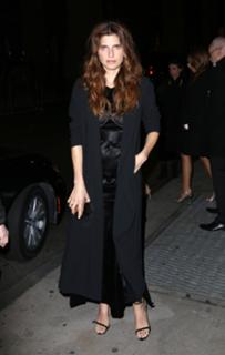 Lake Bell feet photo thumbnail