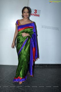 Lakshmi Manchu feet photo 5