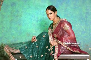 Lakshmi Manchu feet photo 1