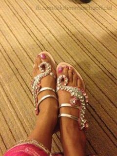Lakshmi Manchu feet photo 1