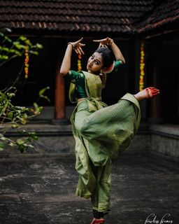 Lakshmi Menon feet photo 2