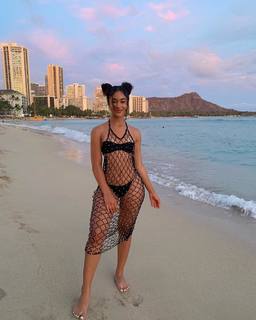 Lala Baptiste feet photo thumbnail