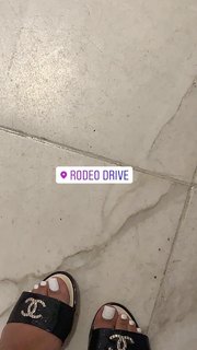 Lala Baptiste feet photo thumbnail