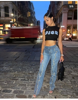 Lala Baptiste feet photo thumbnail