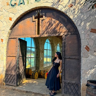 Lala Baptiste feet photo thumbnail