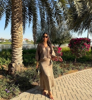 Lala Baptiste feet photo thumbnail