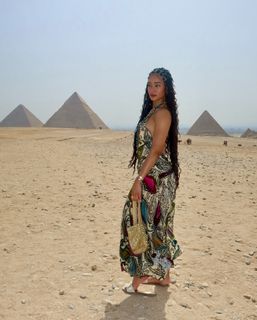 Lala Baptiste feet photo thumbnail