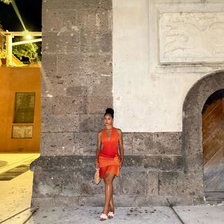 Lala Baptiste feet photo thumbnail