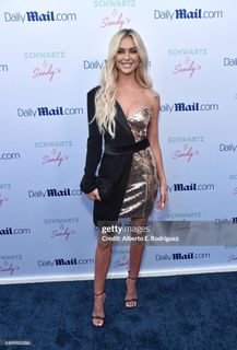 Lala Kent feet photo 9