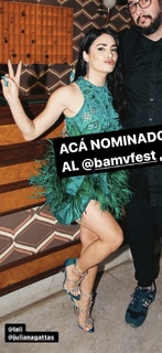 Lali Espósito feet photo thumbnail