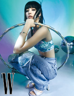 Lalisa Manoban feet photo thumbnail