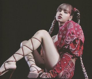 Lalisa Manoban feet photo thumbnail