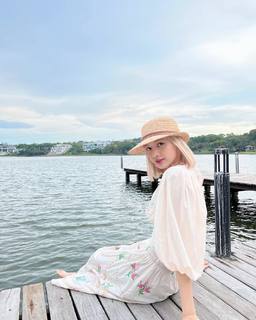 Lalisa Manoban feet photo thumbnail