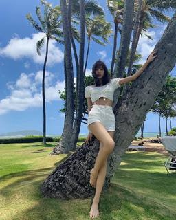 Lalisa Manoban feet photo thumbnail
