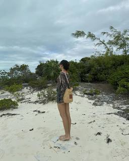Lalisa Manoban feet photo thumbnail