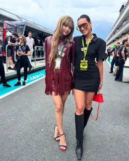 Lalisa Manoban feet photo thumbnail