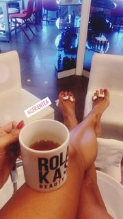 Lamitta Frangieh feet photo thumbnail