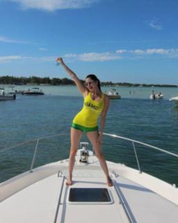 Lamitta Frangieh feet photo thumbnail