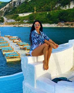 Lamitta Frangieh feet photo thumbnail