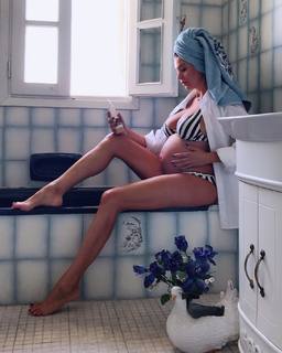 Lamitta Frangieh feet photo thumbnail