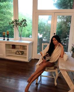 Lamitta Frangieh feet photo thumbnail