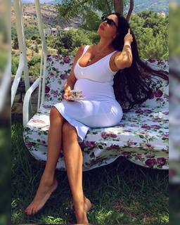 Lamitta Frangieh feet photo thumbnail