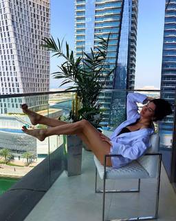 Lamitta Frangieh feet photo thumbnail
