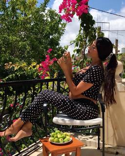 Lamitta Frangieh feet photo thumbnail