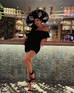 Lamitta Frangieh feet photo thumbnail