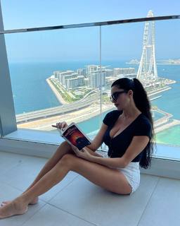 Lamitta Frangieh feet photo thumbnail