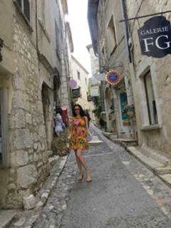 Lamitta Frangieh feet photo thumbnail