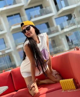 Lamitta Frangieh feet photo thumbnail