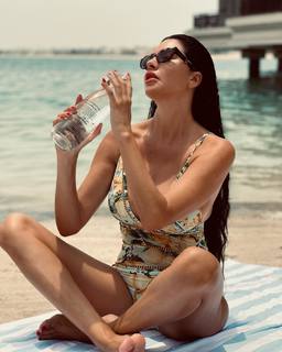 Lamitta Frangieh feet photo thumbnail