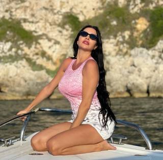 Lamitta Frangieh feet photo thumbnail