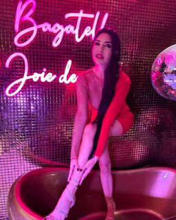 Lamitta Frangieh feet photo thumbnail