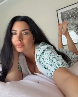 Lamitta Frangieh feet photo thumbnail