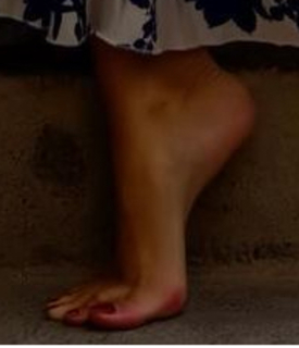 Lamitta Frangieh feet photo thumbnail
