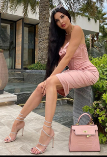 Lamitta Frangieh feet photo thumbnail