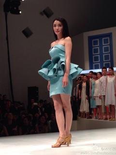 Lan Qin feet photo 5