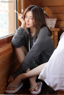 Lan Qin feet photo 19