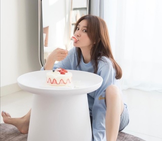Lan Qin feet photo 18