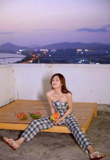 Lan Qin feet photo 15